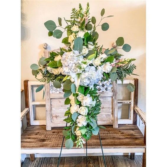 Sympathy_Funeral_Arrangement_-_Cross